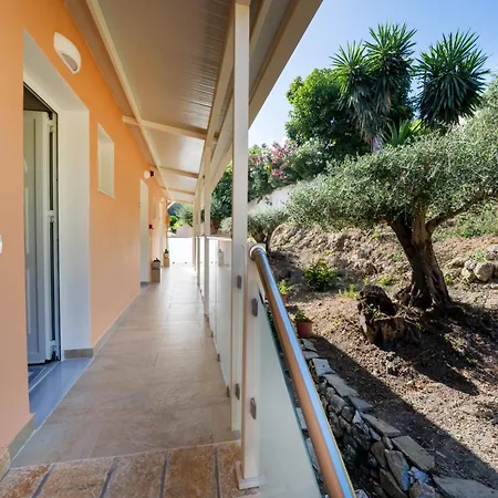 Alexander Aparthotel Agios Gordios (Corfu)