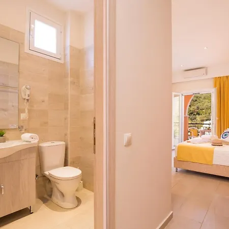 Aparthotel Alexander 3*